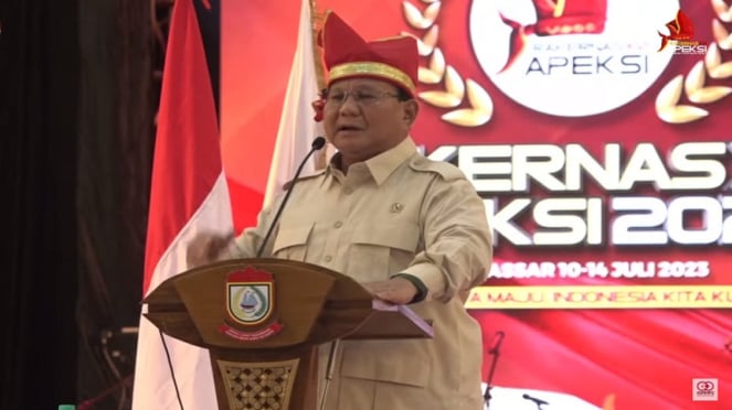 Bakal calon presiden Prabowo Subianto di Rakernas APEKSI 2023